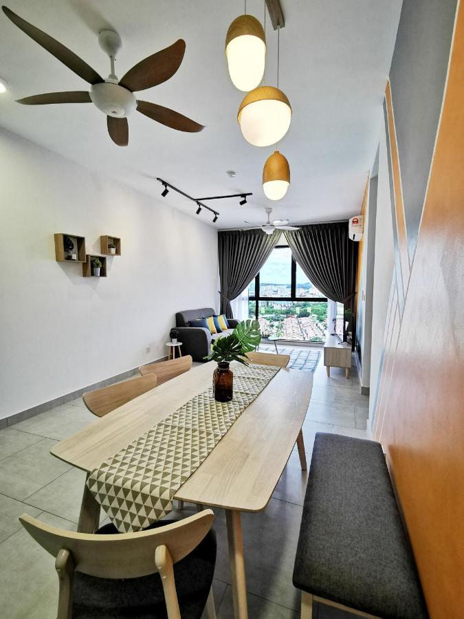 Astetica Residences 200Mbps Wifi Netflix Seri Kembangan Dış mekan fotoğraf