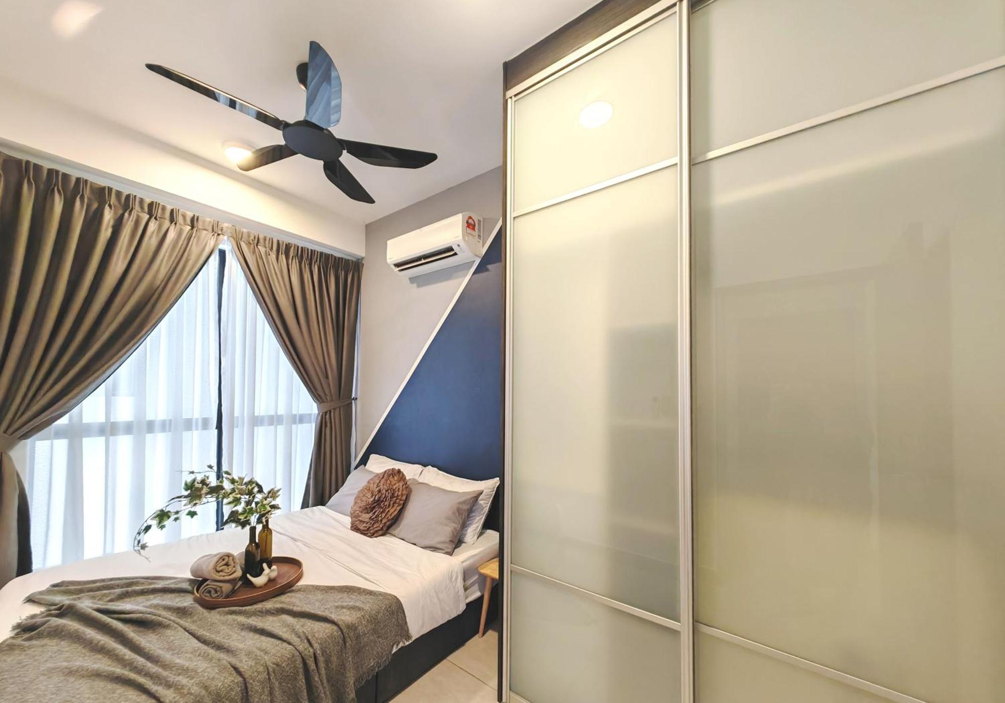 Astetica Residences 200Mbps Wifi Netflix Seri Kembangan Dış mekan fotoğraf